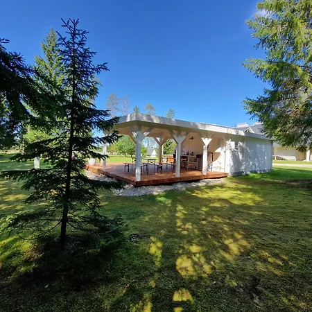 Liivakortsi Vaeike Puhkemaja Saunaga Holiday home