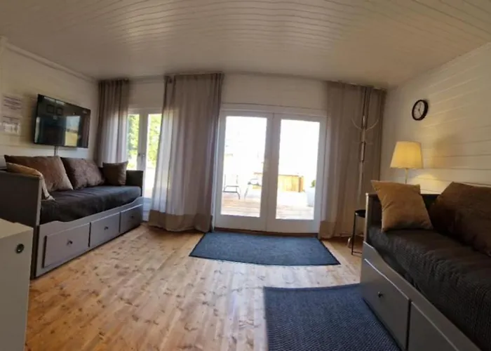 Holiday home Vaeike Puhkemaja Saunaga *